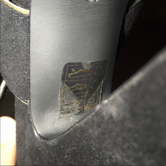 Gold and Black Dolce and Gabbana leather platforms - Picture 11 of 12